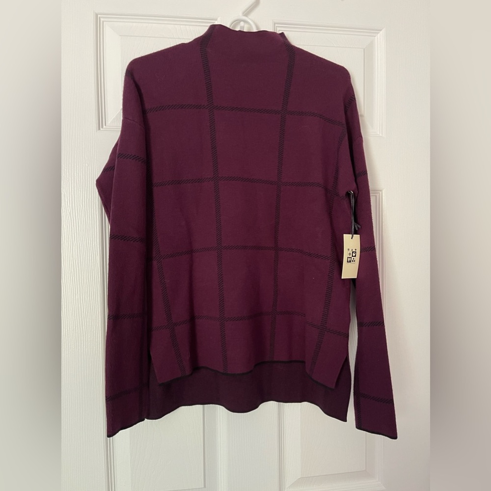 Maroon high neck sweater